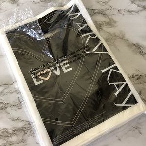 Mary Kay shopping bags